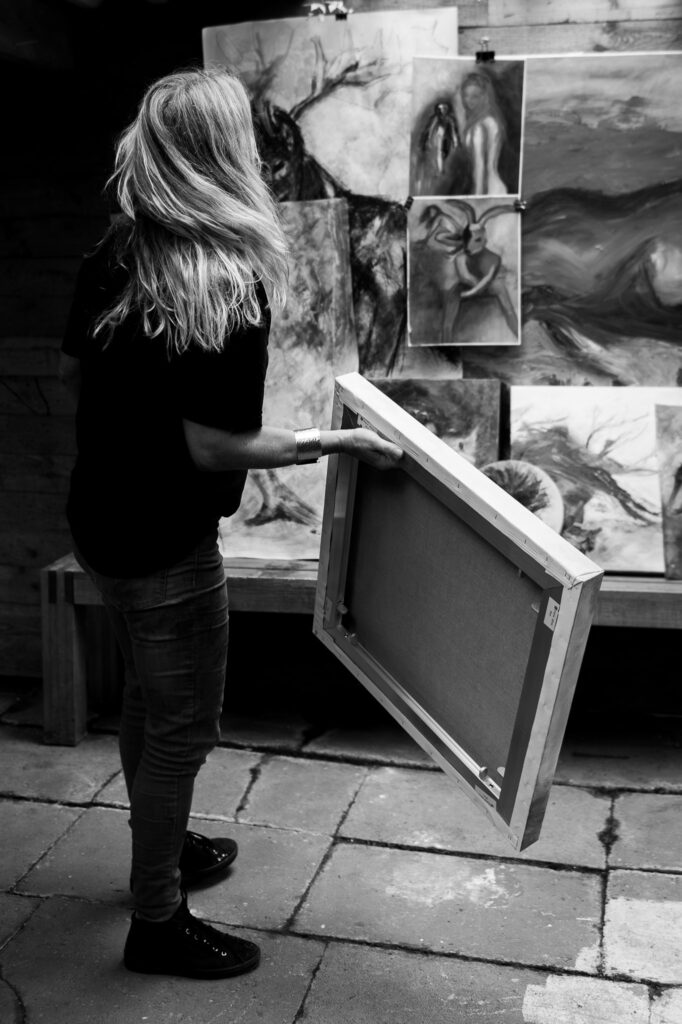 artist in studio — selecting contemporary painting for viewers